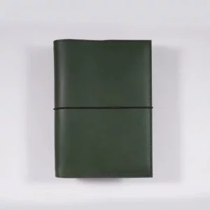 B6 Classic – Elastic Closure in Forest Green Leather Cover