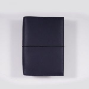 B6 Classic – Elastic Closure in Navy Blue Leather Cover