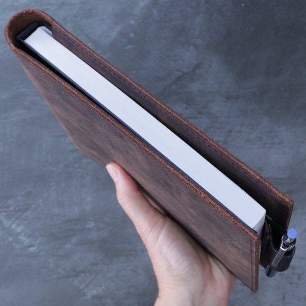 A5-landscape-sketchbook-leather-cover-side-view